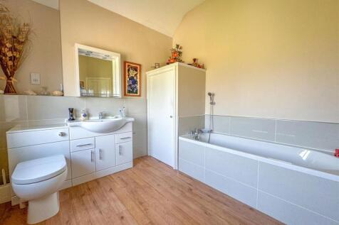 Robies Gorse Farmhouse - Image-52.jpg