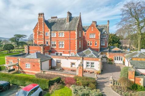 East Wing - Caldecote Hall-6.jpg