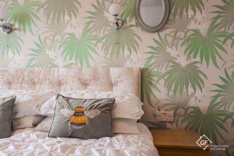 Malin Bedroom (1).jpg