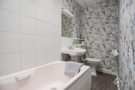 Viking Bathroom (1).jpg