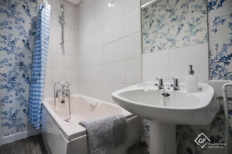 Viking Bathroom (4).jpg