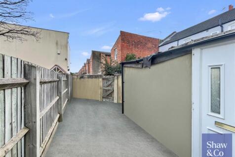 267 Acton Lane Rear 2.jpg