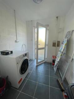 WhatsApp Image 2021-09-29 at 10.04.22.jpeg