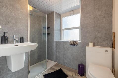 23 Castle Hill Flat 1_4.jpg