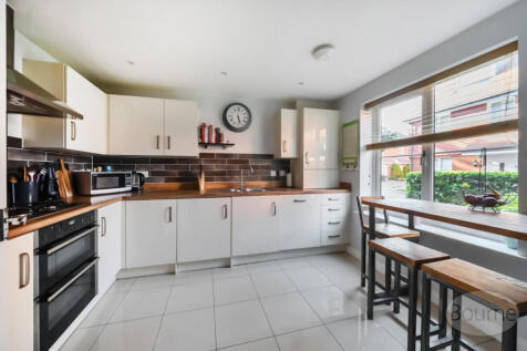 fc073f3d-76b8-47f...