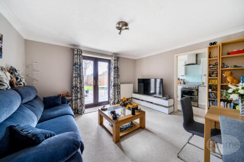 c91682f3-fc20-41f...