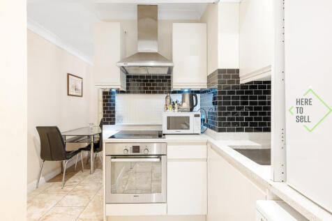 12 Princes Court Hi-15