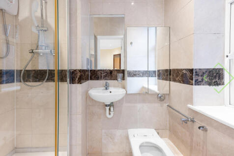 12 Princes Court Hi-14