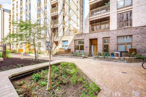 c9126252-531f-472c-8e20-de850762ec47