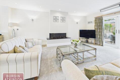 CAM01619G0-PR0151-STILL020 (1).jpg