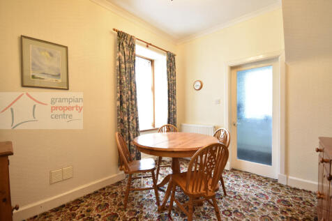 dining room .JPG