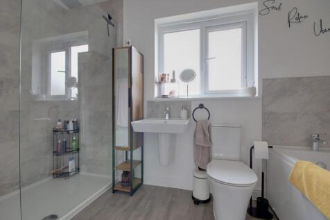 Master En-suite