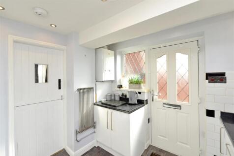 Fitted Kitchen: