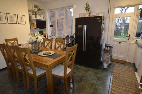 Reception 2 (open plan).jpg