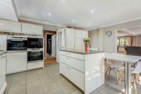 8615944-interior08-800.jpg