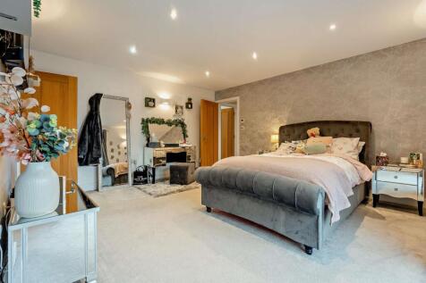 8634058-interior22-800.jpg