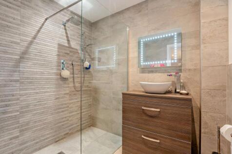 8634058-interior20-800.jpg
