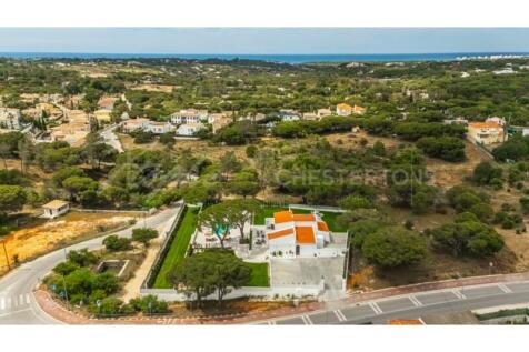 Near Vale do Lobo Fully Renovated 5 Bed Villa For Sale (2)