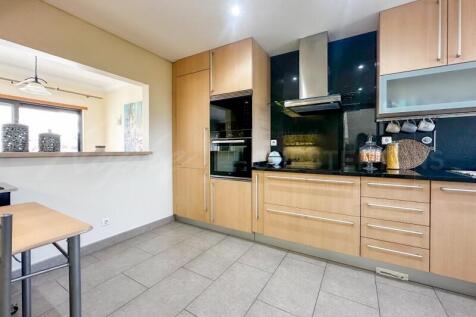 Quarteira 4 Bed Semi-Detached Property For Sale (28)