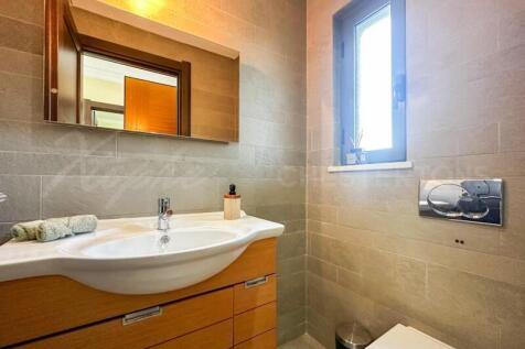 Quarteira 4 Bed Semi-Detached Property For Sale (32)