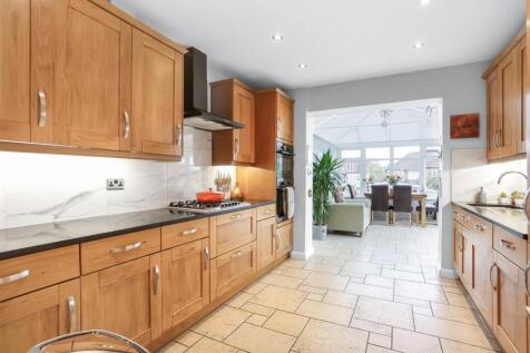 Winkworth Road, Banstead