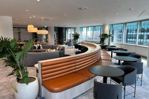 Level 9 show suite - client lounge