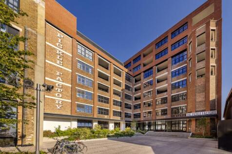 THE PICKLE FACTORY 0623_009.jpg