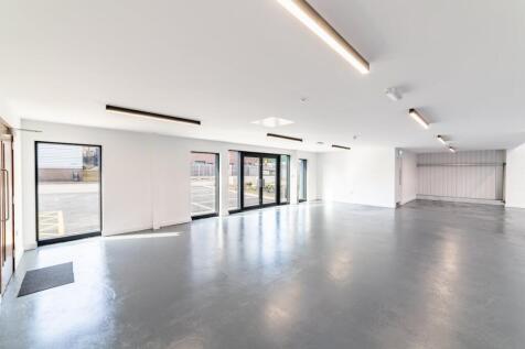 Units 2 and 3  Oxgate Centre28.jpg