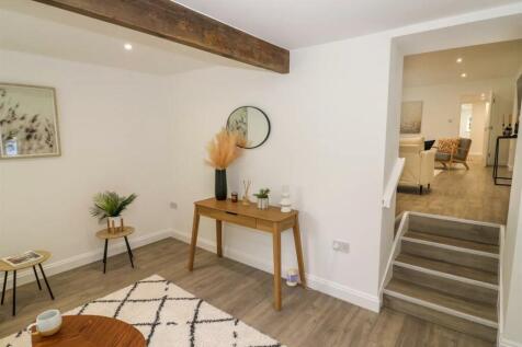 Botterham House (7).jpg