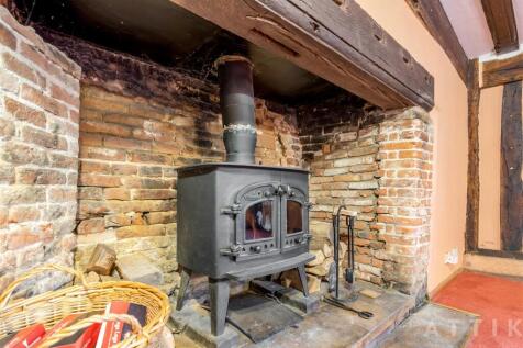 2 Stone Street Spexhall IP19 0RN (9).jpg