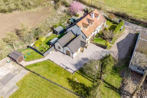 3 Town Farm Cottages, Chediston IP19 OBE (7).jpg