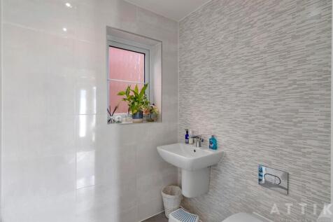 30 Horseshoe road, hethersett, NR9 3PA (7).jpg