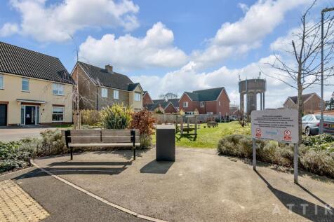 30 Horseshoe road, hethersett, NR9 3PA (44).jpg