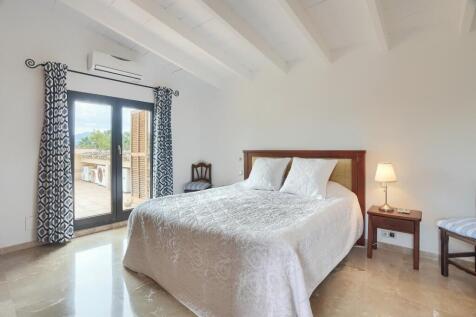 Bedroom 3 with en su