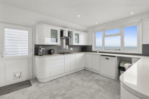 kitchen #4.jpg