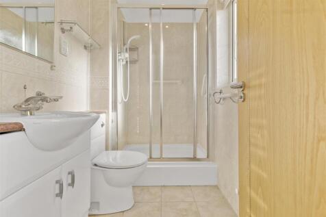 ensuite #2.jpg