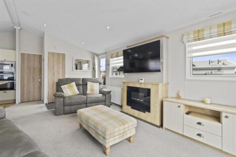 living area.jpg