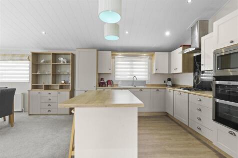 kitchen #3.jpg