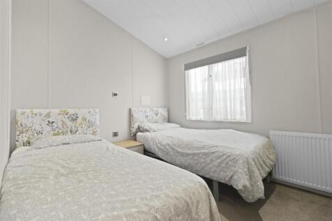 bedroom two.jpg