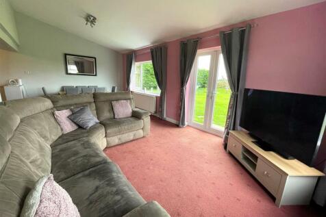 Open Plan Kitchen Lounge Diner