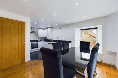 Kitchen/ dining room