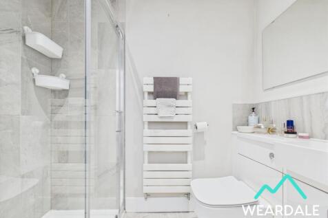 Bedroom 1 En-suite