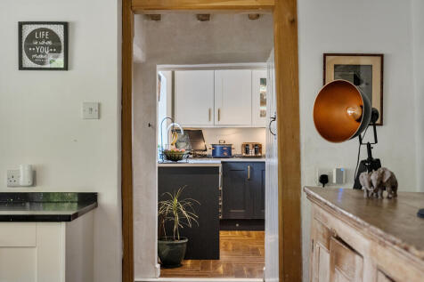 1299266-20-684886685f964