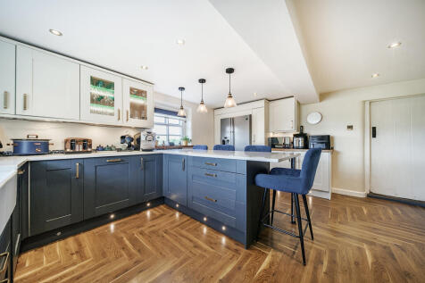 1299266-38-68488c5760849