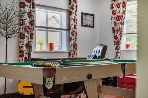 1299266-19-684883e7e7102