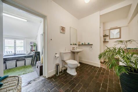 1299266-26-68488bb807673