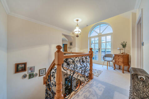 -68f2212cc7106-l-1369249-6-68f12b539814a