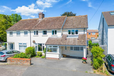 The Crescent, Marsworth