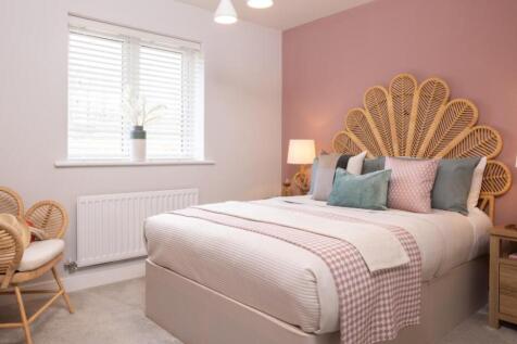 Dandara - Braeburn Fields - The Frogmore, Home 86