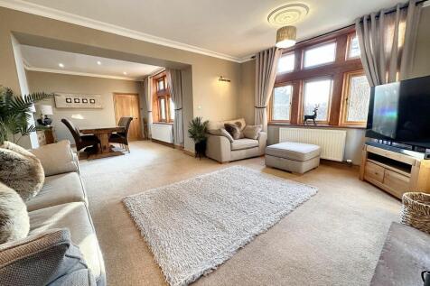 Living Dining Room